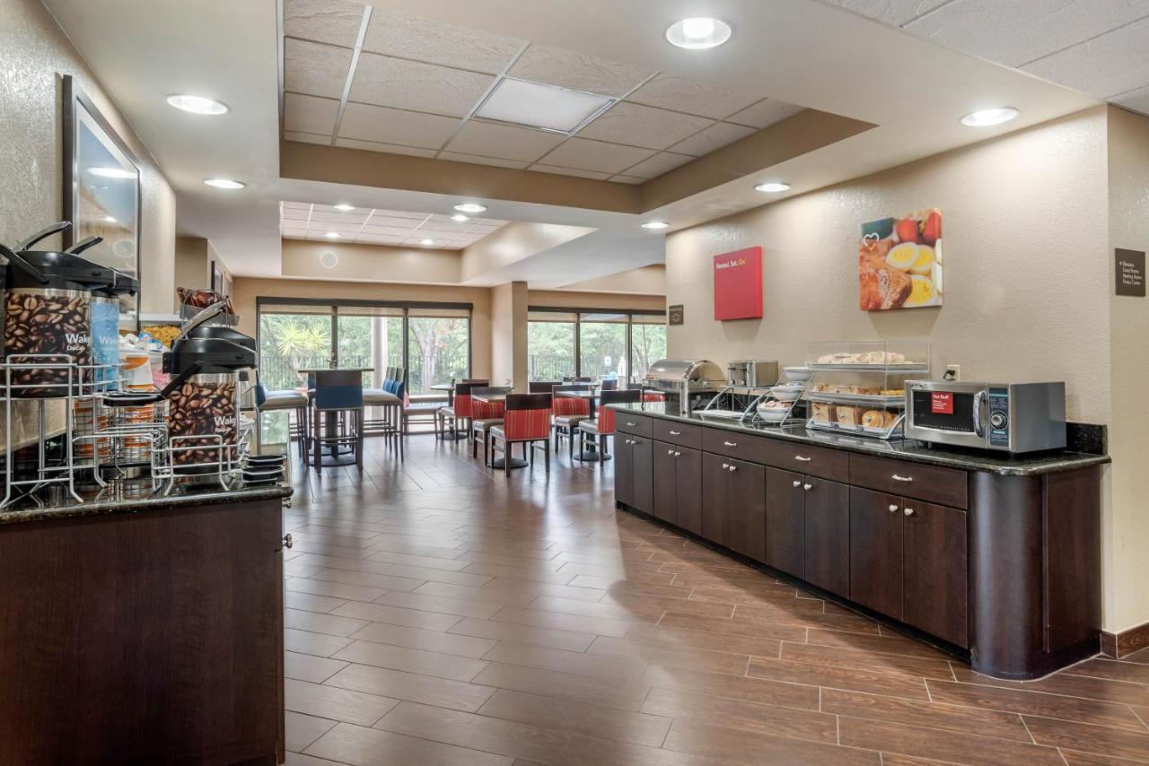 Comfort Suites Tallahassee Capitol - University Area Exterior photo